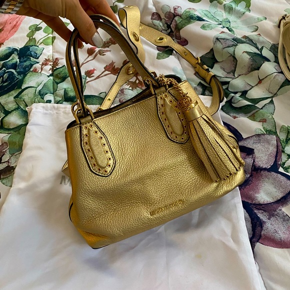 Michael Kors Gold bag - Picture 1 of 6